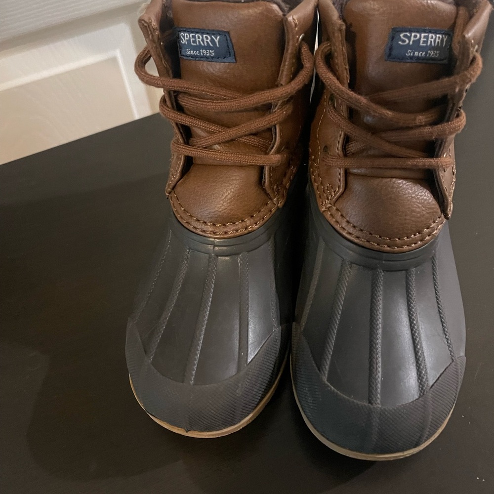Sperry Kids Brown and Black Duck Boots